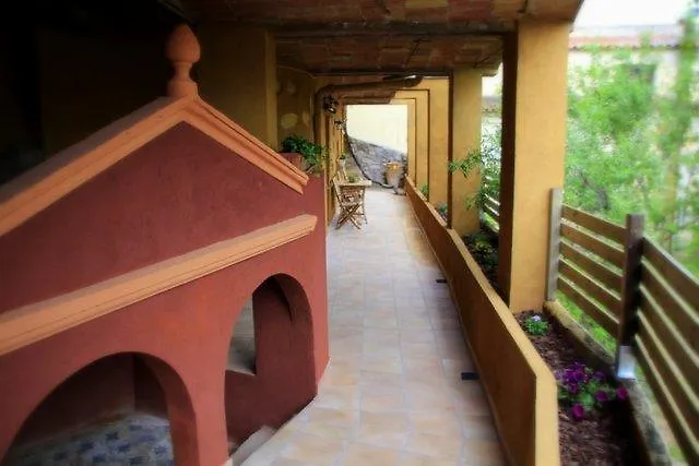 Apartment Can Vespa Girona Spain