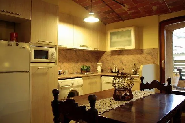 Can Vespa Girona Apartment